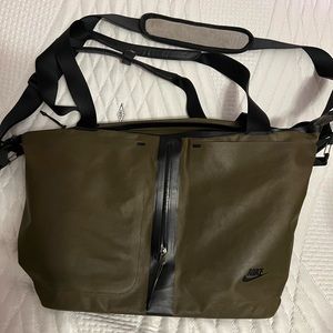 Nike Tech Bonded Tote